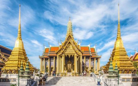 Berbagai Ciri Khas Tarian Thailand